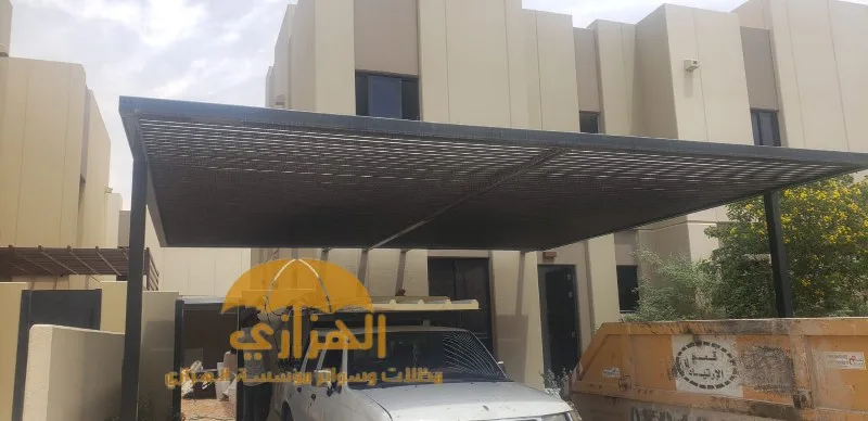 مظلات وسواتر الجنوب